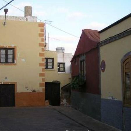 Apartamentos Cerca Del Aeropuerto Ινχένιο Εξωτερικό φωτογραφία